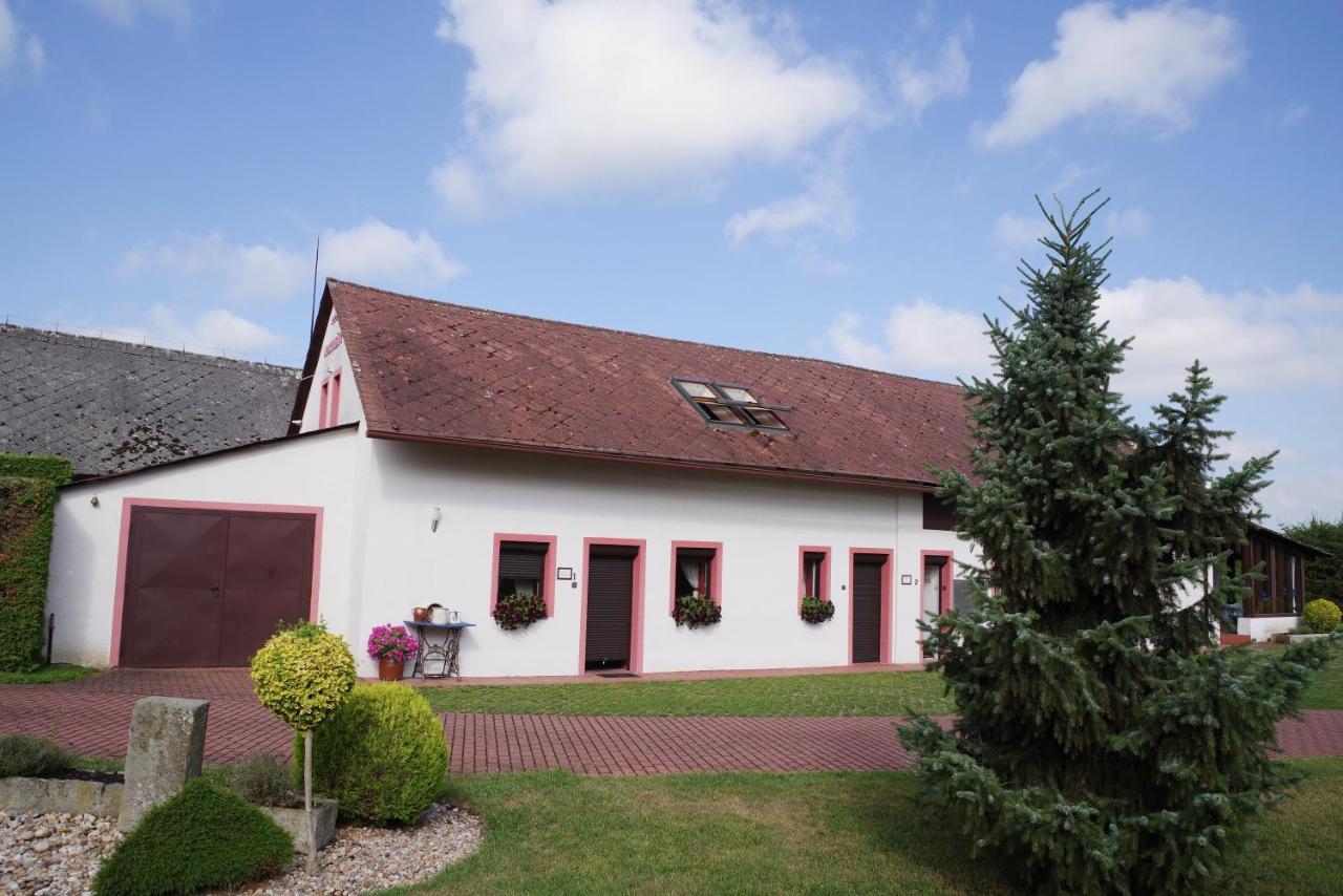 Novakovi U Novacky Apartament *